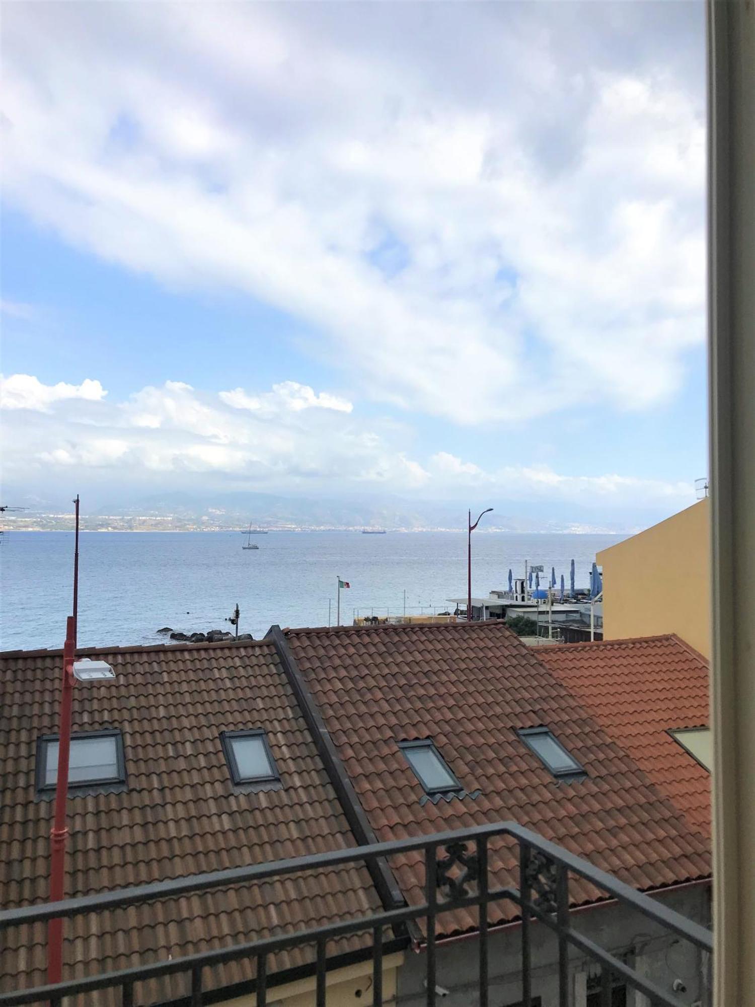 Vecchia Paradiso - A Un Passo Dal Mare Messina Værelse billede